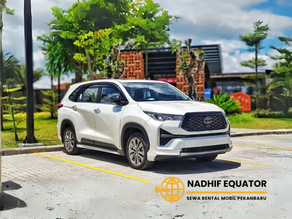 sewa Rental mobil Innova Zenix pekanbaru Terdekat